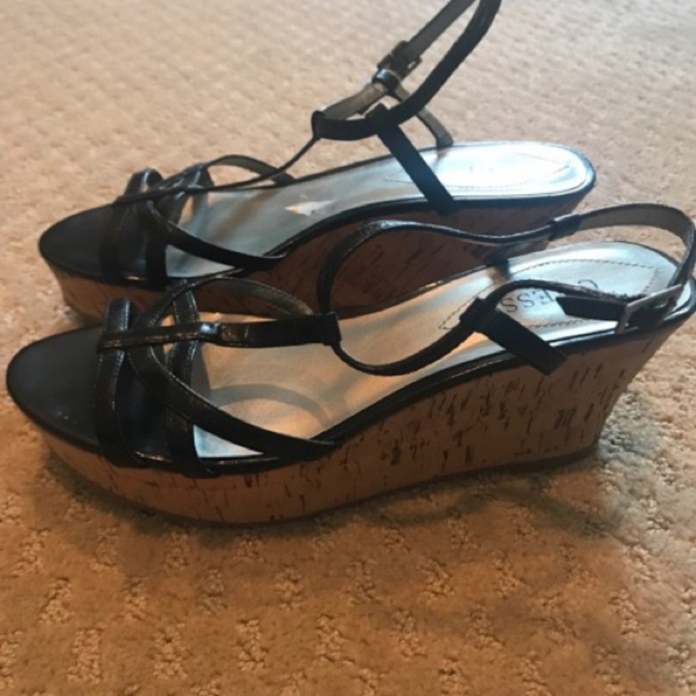 Guess sandals